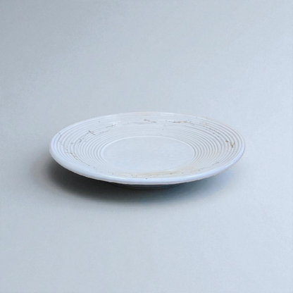 White & Gold – Handcrafted Ceramic Plate (31 × 4.5 cm)