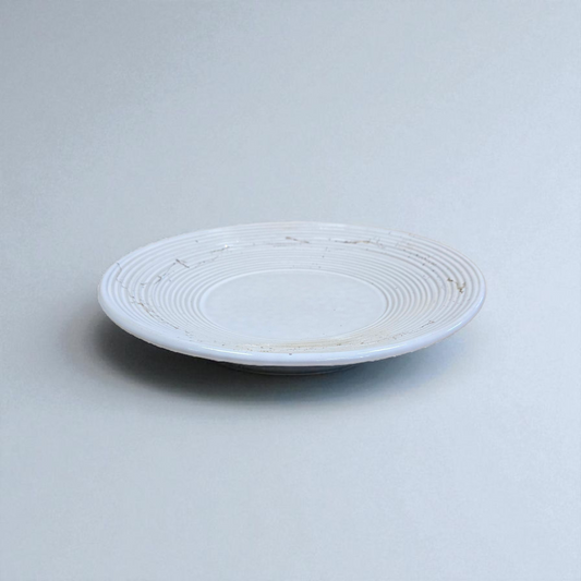 White & Gold – Handcrafted Ceramic Plate (31 × 4.5 cm)